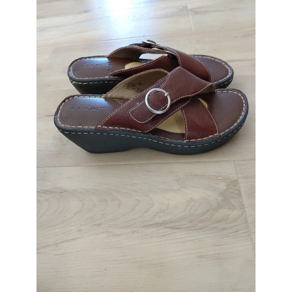 Vtg Sz 8.5 US 70s 80s Cherokee Buckle Sandals Shoes Platform Low Wedge Heel Boho